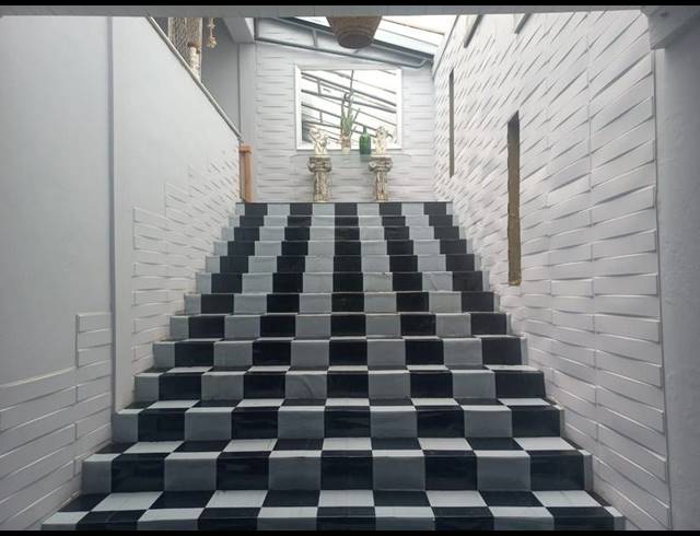 4 BEDROOM HOUSE FOR SALE IN MOUNTAIN VIEW